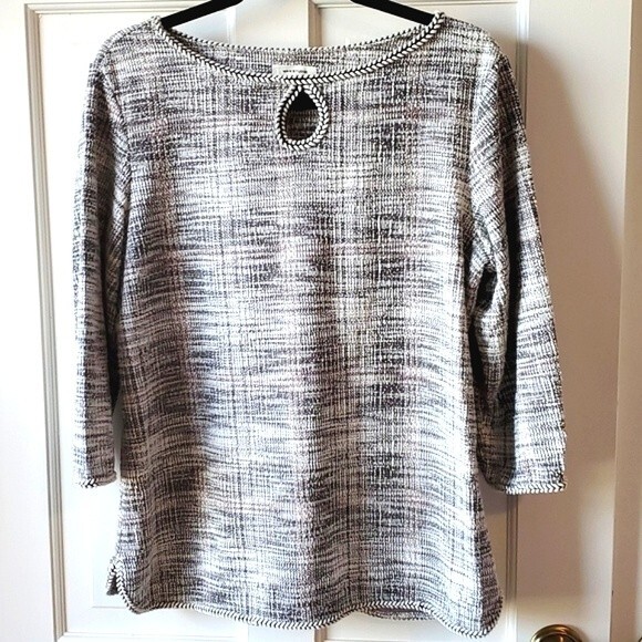 MAX STUDIO KNIT TEXTURED BLACK WHITE KEYHOLE TOP SIZE LARGE - Picture 1 of 7
